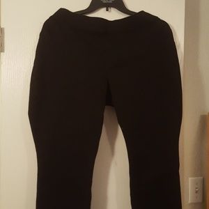 Sonoma Skinny 20W Brand New tags pulled off